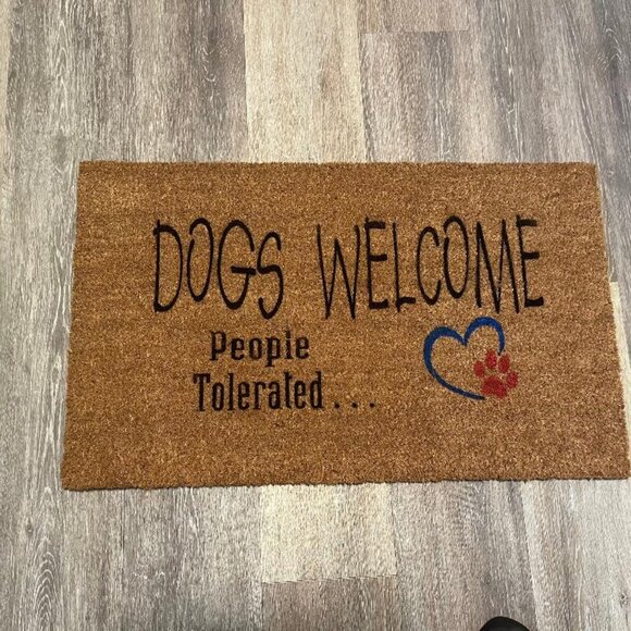 Dogs Welcome People Tolerated decorative coir doormat - Picture 1 of 2